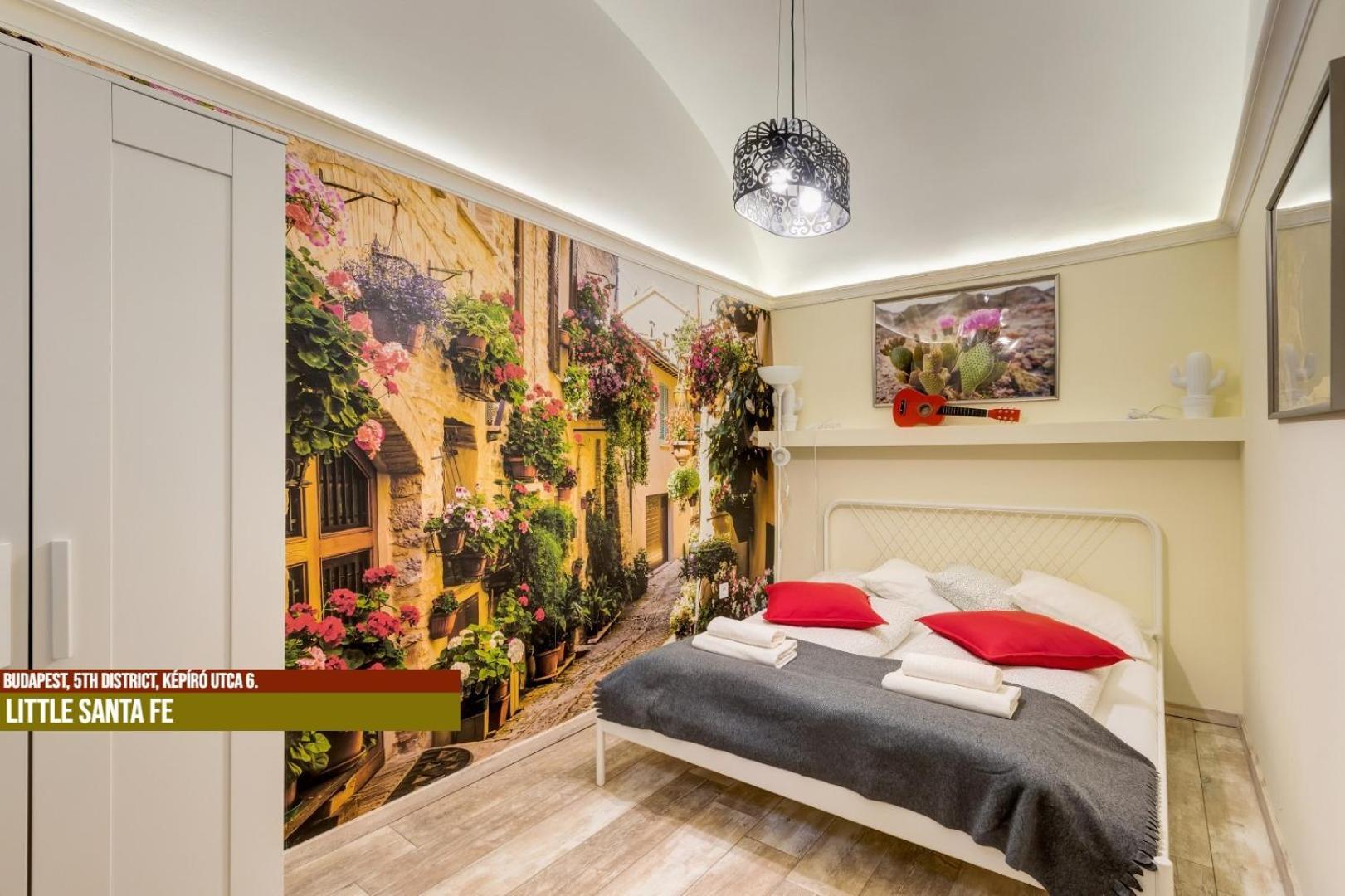 Little Americas Main Street Apartments Budapest Eksteriør billede